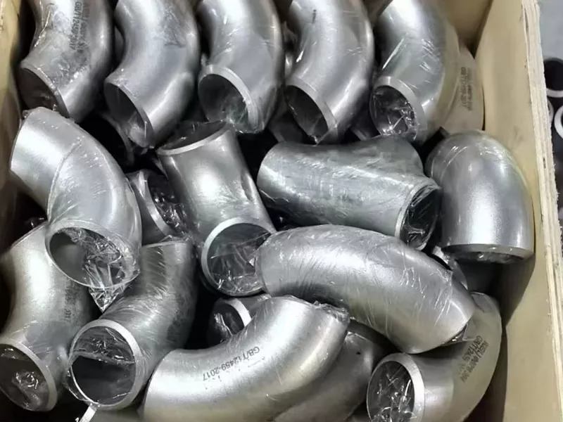 파이프 엘보란 무엇이며 현대 배관 시스템에 필수적인 이유는 무엇입니까?